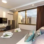 Apinelo Tower Πανσιόν Σπλιτ