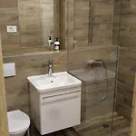 Apinelo Tower Πανσιόν Σπλιτ