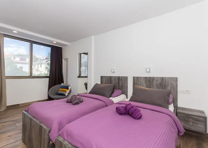Apinelo Tower 4* Spalato