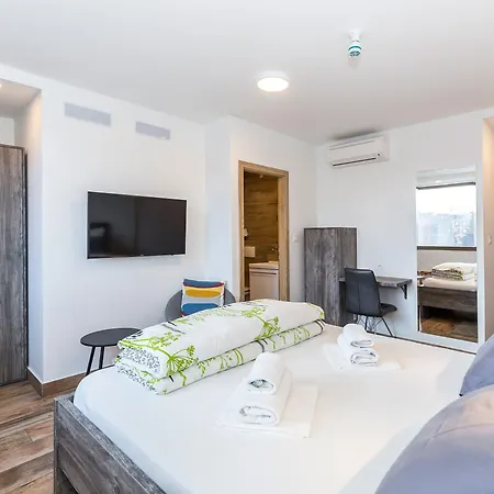 Гостевой дом Apinelo Tower Сплит