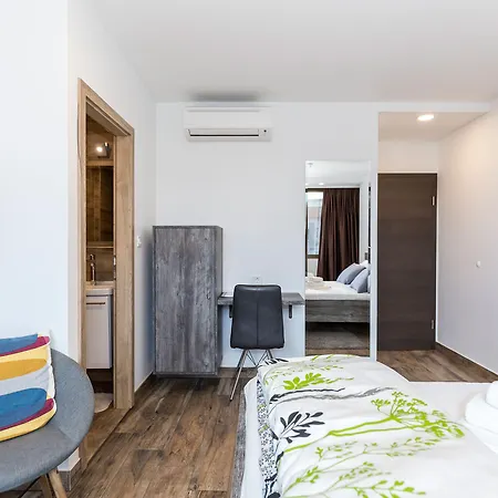 Apinelo Tower Gostinjska kuća Split