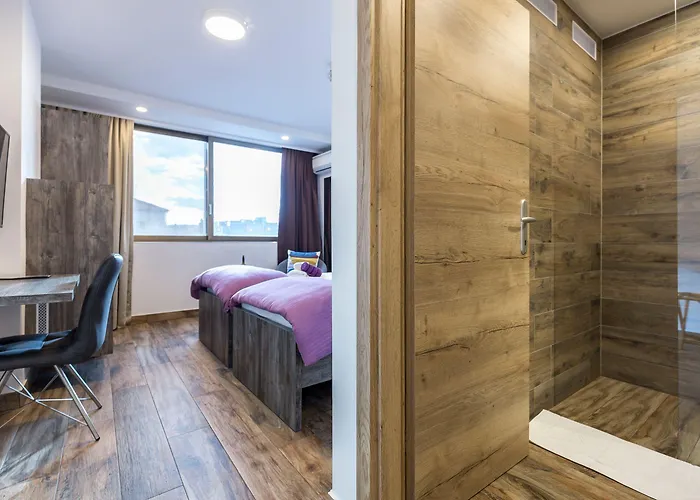 Vendégház Apinelo Tower 4*