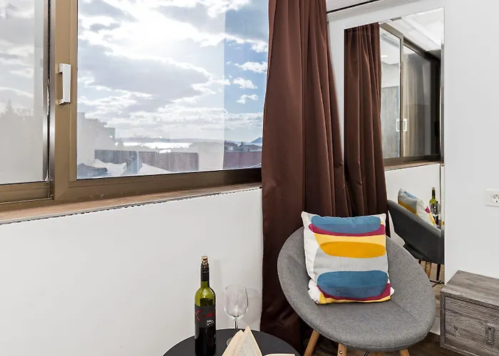 Apinelo Tower Vendégház Split