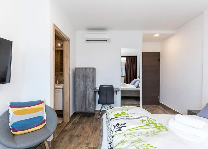 Apinelo Tower Vendégház Split