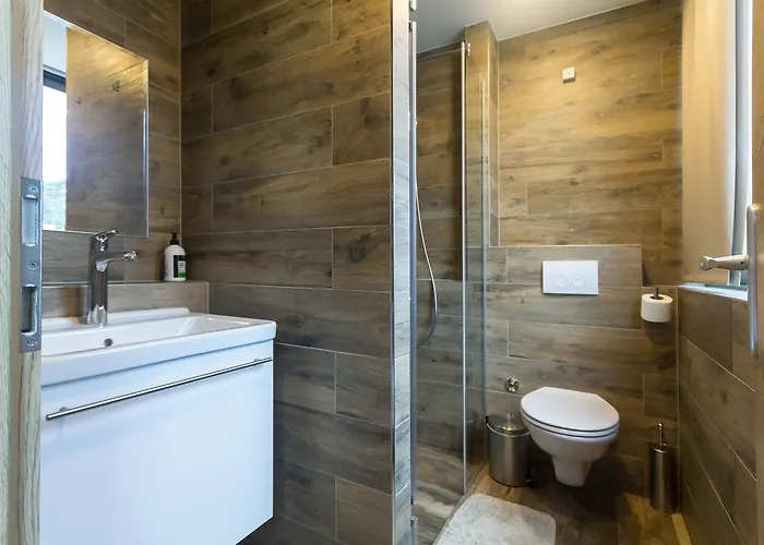 Apinelo Tower Vendégház Split